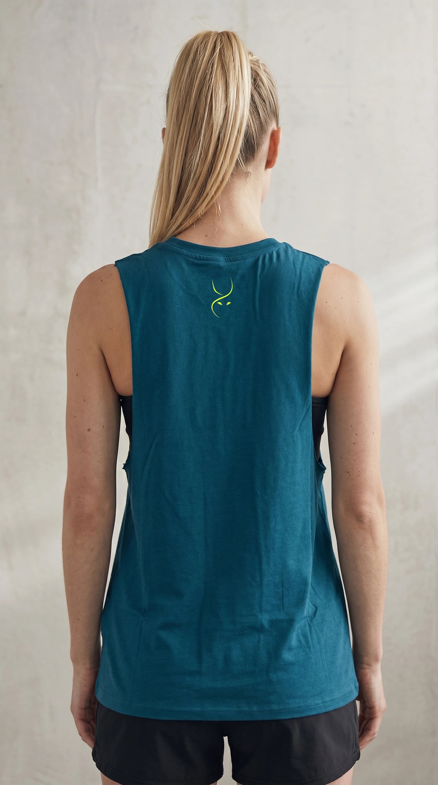 Tank Top NEVER GIVEN Damen – REPBORN