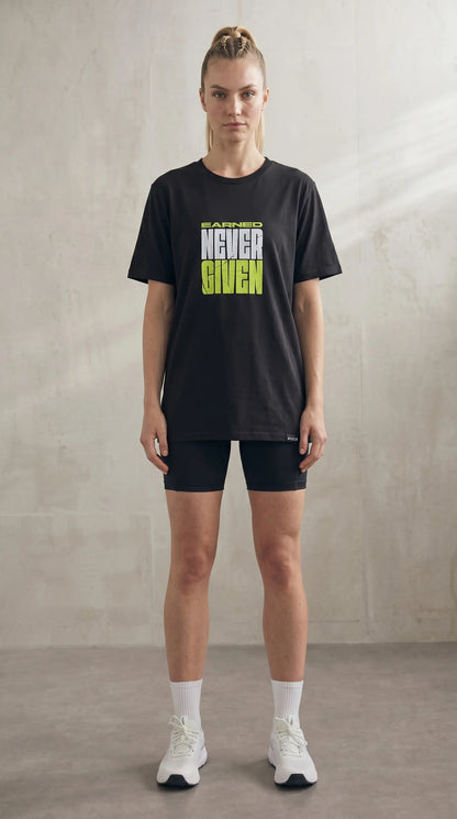 T-Shirt NEVER GIVEN Damen – REPBORN