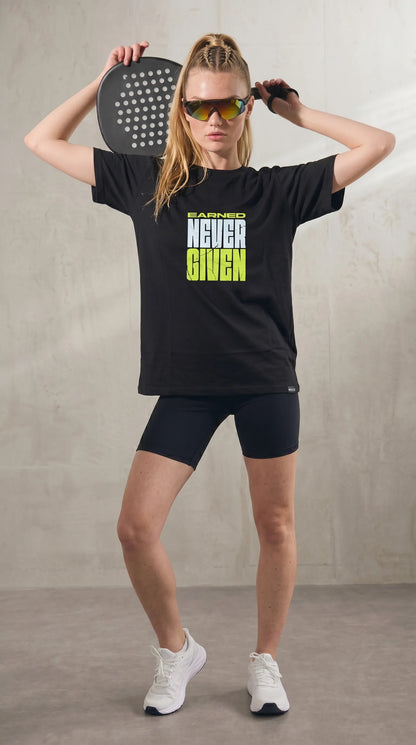 T-Shirt NEVER GIVEN Damen – REPBORN