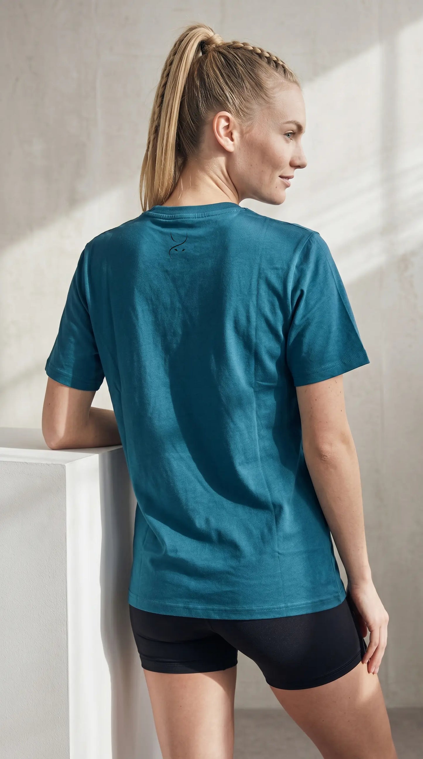 T-Shirt TRUE FORM Damen – REPBORN