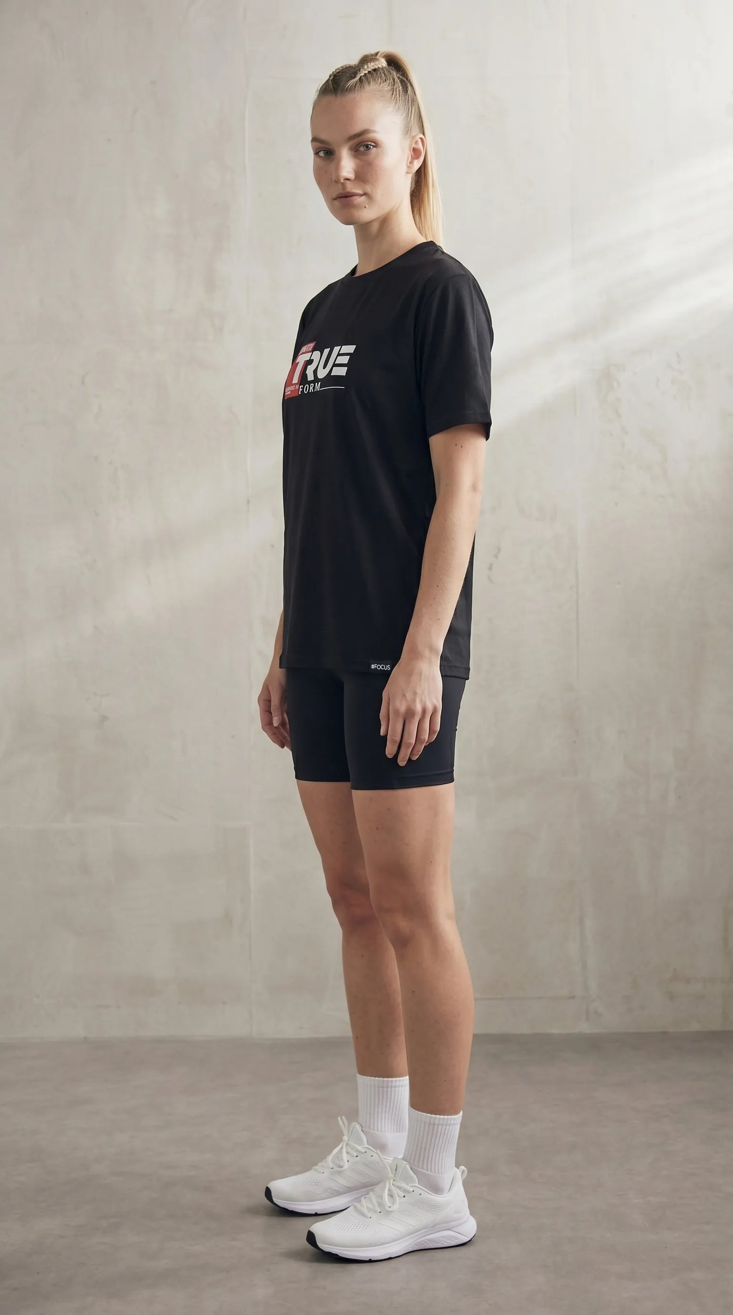 T-Shirt TRUE FORM Damen – REPBORN